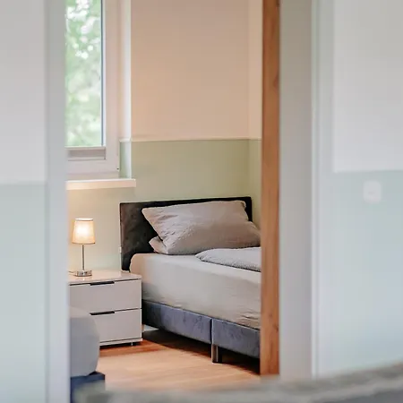 בית נופש Deluxe, Direkt Am See, Mit Hauseigener Panorama Aussensauna, Zwei Badezimmern, Tretboot, Kamin, In Direkter Naehe Zum Kinderspieleparadies Sowie Reit- Und Ponyhof, 1 Bis 8 Personen Twist