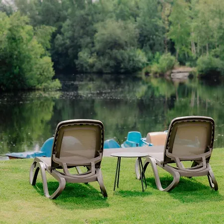 Deluxe, Direkt Am See, Mit Hauseigener Panorama Aussensauna, Zwei Badezimmern, Tretboot, Kamin, In Direkter Naehe Zum Kinderspieleparadies Sowie Reit- Und Ponyhof, 1 Bis 8 Personen * Twist