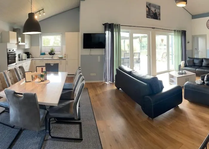 Deluxe, Direkt Am See, Mit Hauseigener Panorama Aussensauna, Zwei Badezimmern, Tretboot, Kamin, In Direkter Naehe Zum Kinderspieleparadies Sowie Reit- Und Ponyhof, 1 Bis 8 Personen Vakantiehuis *